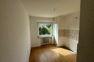 Helle 2-Zimmer-Wohnung in ruhiger Südlage mit Balkon und Parkblick – zentral gelegen – Die vollständige Adresse der Immobilie erhältst du vom Anbieter., 41236 Grenzland-Stadion, Mönchengladbach – Vorschaubild 4