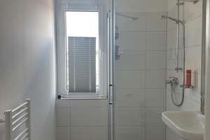 Leben am Wasser in extravaganter Lage - Top Aufteilung - 2- Zimmer – Stéphanie-Kuder-Straße 7, 30453 Limmer, Hannover – Vorschaubild 6