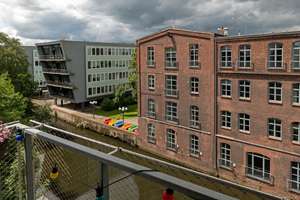 Wo Architektur zur Lebensart wird – Exklusives Wohnen über 3 Etagen am Harburger Hafen – Die vollständige Adresse der Immobilie erhältst du vom Anbieter., 21079 Harburg (Ortsteil), Hamburg – Vorschaubild 2