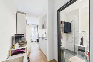 Property thumbnail 2