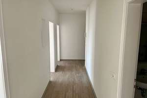 Zentrale 3,5 Zimmerwohnung mit Wintergarten Bochum-Wattenscheid am August-Bebel-Platz – Die vollständige Adresse der Immobilie erhältst du vom Anbieter., 44866 Wattenscheid-Mitte, Bochum – Vorschaubild 3