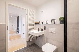 Property thumbnail 23