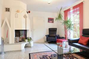 Exklusives Anwesen mit Einliegerwohnung, Garten und Schwimmhalle – Wohnen auf höchstem Niveau – Die vollständige Adresse der Immobilie erhältst du vom Anbieter., 66780 Rehlingen-Siersburg – Vorschaubild 10