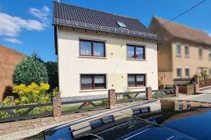 Sehr schickes saniertes Haus mit 175m² Wohnfläche und 3 Garagen in Weißenborn – Tautenhainer Straße 10, 7639 Saale-Holzland-Kreis – Vorschaubild 2