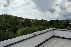 Neuwertiges Haus in Estenfeld –  A+, Ruhelage, Home-Office, Traumblick in – Am Wengert 33, 97230 Estenfeld – Vorschaubild 23