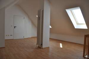 3-Zimmer-Wohnung in Moosach ab 1.9.26 – Feldmochinger Str. 57, 80995 Alt-Moosach, München – Vorschaubild 3