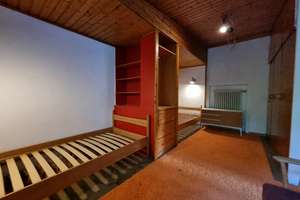 Charmantes Einfamilienhaus mit Wintergarten, Sauna, offenem Büro und vielseitigem Kellerbereich – Die vollständige Adresse der Immobilie erhältst du vom Anbieter., 91757 Treuchtlingen – Vorschaubild 11