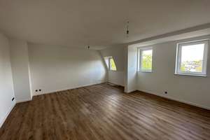 Stilvolle 2-Zimmer-Wohnung im kernsanierten Altbau | 78,8 m² | EBK | Fußbodenheizung – 63069 Ledermuseum, Offenbach am Main – Vorschaubild 9
