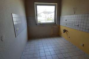 Helle 2-oder 3-Zimmer Wohnung mit Balkon im 2. OG in Wuppertal-Dönberg – Die vollständige Adresse der Immobilie erhältst du vom Anbieter., 42111 Uellendahl-Katernberg, Wuppertal – Vorschaubild 3