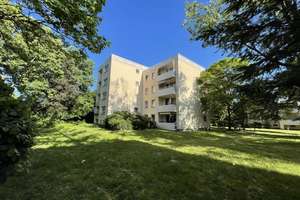 leere 3-Zi. Wohnung in Wiesbaden-Delkenheim