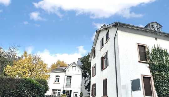 Bild von Frankfurt: 2 Häuser mit 6 Einheiten