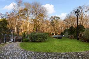 Befristet zu vermieten: Architektur & Natur im perfekten Einklang – Die vollständige Adresse der Immobilie erhältst du vom Anbieter., 22587 Rissen, Hamburg – Vorschaubild 16