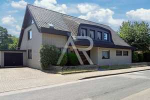 Großzügige Stadtvilla mit Pool, Galerie und sonnigem Grundstück in ruhiger Lage von Jülich! – Düren (Kreis) – Vorschaubild 1