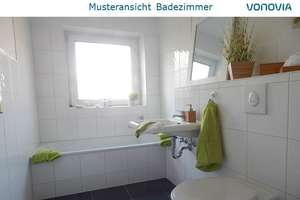 2-Zimmer Erdgeschosswohnung mit Balkon, vollständig renoviert! – Frohnhauser Str. 369, 45144 Frohnhausen, Essen – Vorschaubild 2