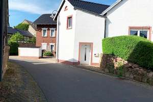 Wohntraum in der Eifel - Zwei Häuser mit herrlichem Grundstück (provisionsfrei) – Die vollständige Adresse der Immobilie erhältst du vom Anbieter., 52396 Heimbach – Vorschaubild 4