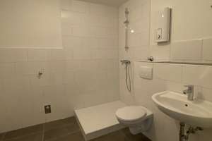 Großräumiges 1,5 Raum-Apartment mit neuem Badezimmer – Rotthauser Str. 155, 45884 Rotthausen, Gelsenkirchen – Vorschaubild 3