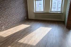 Wunderschöne Wohnung mit Mansarde in Nähe der Gelsenkirchener Innenstadt – Augutastr. 35, 45888 Bulmke-Hüllen, Gelsenkirchen – Vorschaubild 2