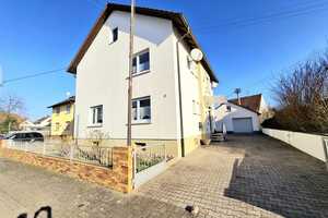 Charmantes Einfamilienhaus mit vielen Zimmern und großem Grundstück! – Germersheim (Kreis) – Vorschaubild 3