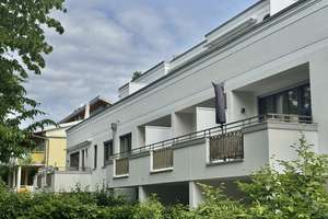 Elegante und neuwertige 3-Zimmer-Wohnung mit EBK und herrlichem Balkon - mietfrei ab 1.7.2026 – Die vollständige Adresse der Immobilie erhältst du vom Anbieter., 81479 Solln, München – Vorschaubild 2