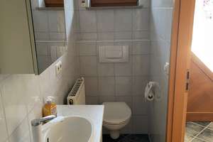 Gepflegte 4-Zimmer-Doppelhaushälfte mit Einbauküche und vier PKW Stellplätzen in Öschelbronn – Die vollständige Adresse der Immobilie erhältst du vom Anbieter., 71126 Gäufelden – Vorschaubild 9