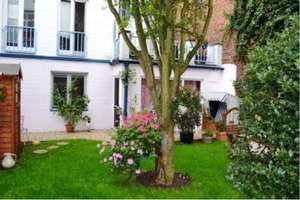 Schöne Single oder Pärchen EG-Wohnung, mit über 90qm Garten zur Alleinnutzung