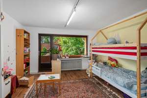 Bremen - Kirchhuchting | Charmantes Zuhause mit Einliegerwohnung, großem Garten und Privatsphäre – Die vollständige Adresse der Immobilie erhältst du vom Anbieter., 28259 Kirchhuchting, Bremen – Vorschaubild 23