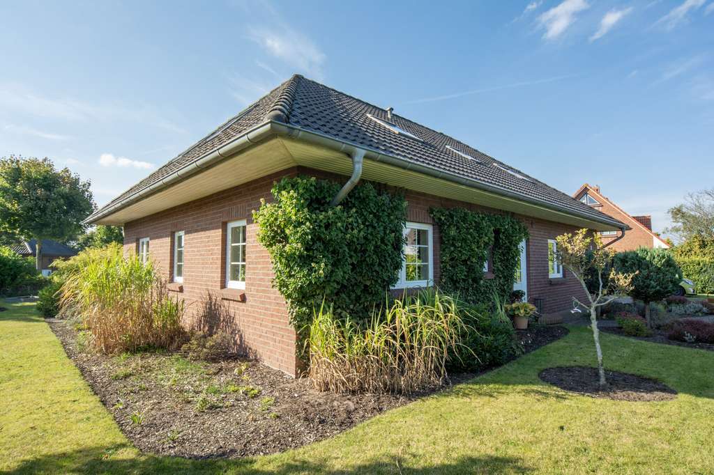 Immobilie in Bollingstedt - Großzügiges Familienhaus in Jübek - Potenzial für mehr! - Bild 1