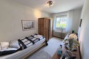 Charmanter Bungalow mit großem Garten in ruhiger Lage – viel Potenzial in Bremen-Schönebeck – Die vollständige Adresse der Immobilie erhältst du vom Anbieter., 28757 Schönebeck, Bremen – Vorschaubild 9