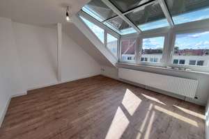 Schöne, helle 3 ZKB Dachgeschosswohnung in der Lister Meile in Hannover! – Lister Meile 56, 30161 List, Hannover – Vorschaubild 4