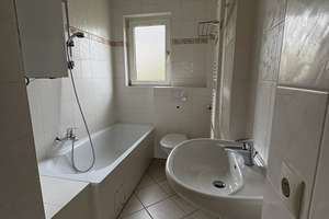 Helle 2,5-Zimmer Wohnung im 2. OG mit Balkon und Tageslichtbad im Hochschulviertel – Rembrandtstraße 23, 58093 Mittelstadt, Hagen – Vorschaubild 2