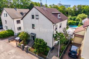 Freistehendes Dreifamilienhaus (Erbpacht) in F-Goldstein. EG wird frei, OG + DG vermietet