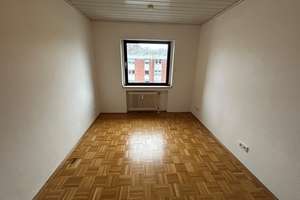 Helle 3-Zimmer-Wohnung mit Balkon in ruhiger Lage von Mönchengladbach – Die vollständige Adresse der Immobilie erhältst du vom Anbieter., 41065 Lürrip, Mönchengladbach – Vorschaubild 3