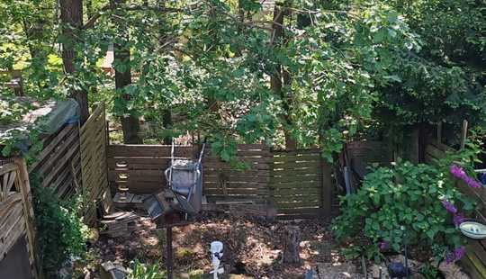 Bild von Sofort verfügbares MIttelhaus, gut aufgeteilt, mit Terrasse und eigenem Stellplatz