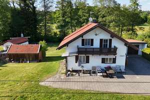 Natur und Ruhe pur – Idyllisches Anwesen mit Fischteich, Bachlauf und großem Gartenparadies – Die vollständige Adresse der Immobilie erhältst du vom Anbieter., 84533 Haiming – Vorschaubild 9