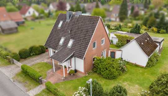 Bild von Ein Haus für Familienmenschen, Visionäre & Heimwerkerkönige 🛠️🏡