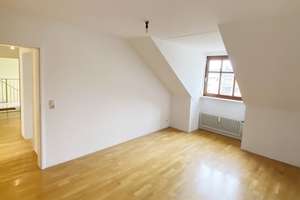 Charmante 3-Zimmer-Dachgeschosswohnung mit Dachloggia in gefragter Wohnlage Berg am Laim – Neumarkter Straße XXX, 81673 Echarding, München – Vorschaubild 7