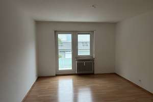 Attraktive 3-Zimmer-Wohnung mit Balkon in gefragter Lage der Südstadt – Morgenstr. 12a, 76137 Südstadt, Karlsruhe – Vorschaubild 5