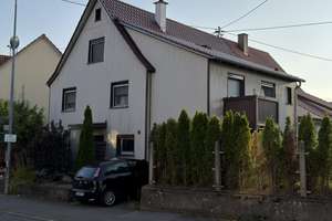Vielseitiges Haus in Reutlingen: Raum für Ihre Ideen – Die vollständige Adresse der Immobilie erhältst du vom Anbieter., 72768 Rommelsbach, Reutlingen – Vorschaubild 4