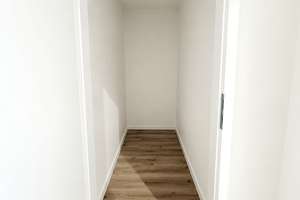 Erstbezug nach Sanierung: Helle 3-Zimmer-Wohnung mit drei Balkonen in Weilimdorf – Gerstenhalde 5, 70499 Bergheim, Stuttgart – Vorschaubild 7