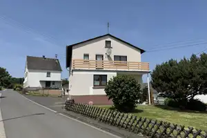 Platz für die ganze Familie in ruhiger Lage zwischen Altenkirchen und Hachenburg  – Westerwaldkreis – Vorschaubild 12