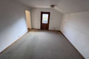 Renovierungsbedürftiges Haus in Unterammergau mit traumhaftem Gebirgsblick – Die vollständige Adresse der Immobilie erhältst du vom Anbieter., 82497 Unterammergau – Vorschaubild 3