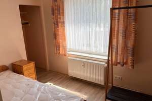 Gepflegte 3- Zimmer- Wohnung mit Einbauküche in Salzgitter- Lebenstedt – Die vollständige Adresse der Immobilie erhältst du vom Anbieter., 38226 Lebenstedt, Salzgitter – Vorschaubild 9