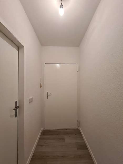 Wedding Sehr Gepflegte 1 Zimmer Wohnung Im Ruhigen Seitenflugel In Wedding Nahe Dem U Bhf Osloer Strasse Wohnungen Immobilien Berlin De