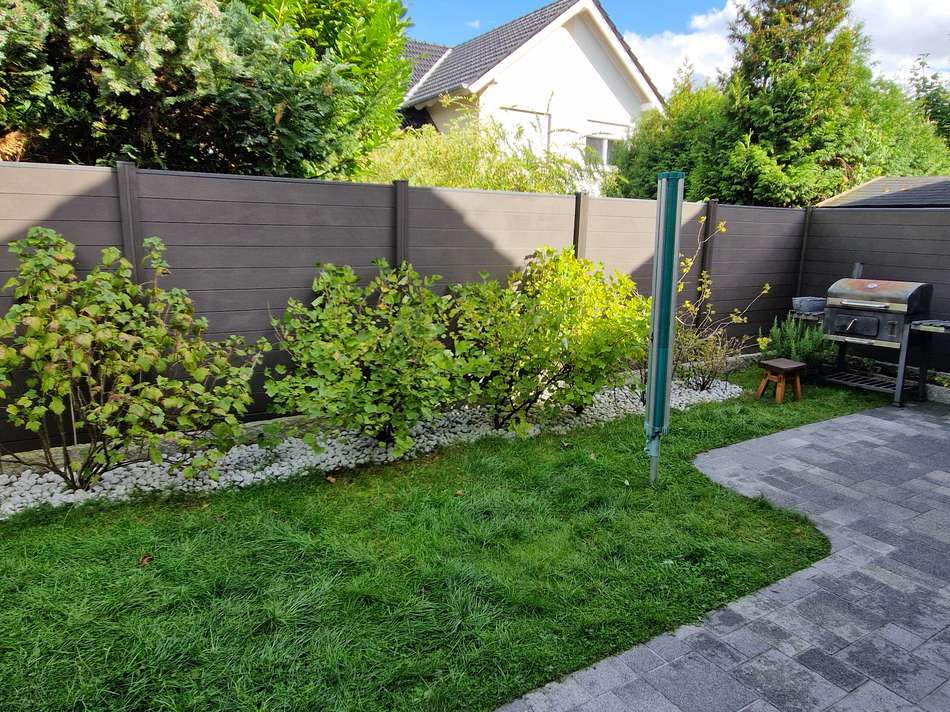 Garten hinten