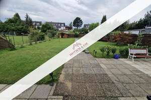 Charmante Doppelhaushälfte mit Traumgarten, großer Terrasse und moderner Ausstattung! – Die vollständige Adresse der Immobilie erhältst du vom Anbieter., 23569 Kücknitz, Lübeck – Vorschaubild 1
