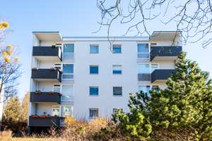 Lichterfelde-West: Investment in Lage und Qualität - Balkonwohnung provisionsfrei erwerben – Gardeschützenweg 114, 12203 Lichterfelde, Berlin – Vorschaubild 1