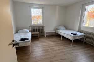 9975 I  INVEST 4,6 % Rendite saniertes Dreifamilienhaus zum Kauf in Unterliederbach – Frankfurt am Main – Vorschaubild 4