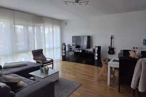 Neuwertige Balkonwohnung mit Einbauküche, Duschbad, Gäste-Wc und Garage. Bahnnähe. – Kölnerstr. 106, 50226 Frechen – Vorschaubild 6