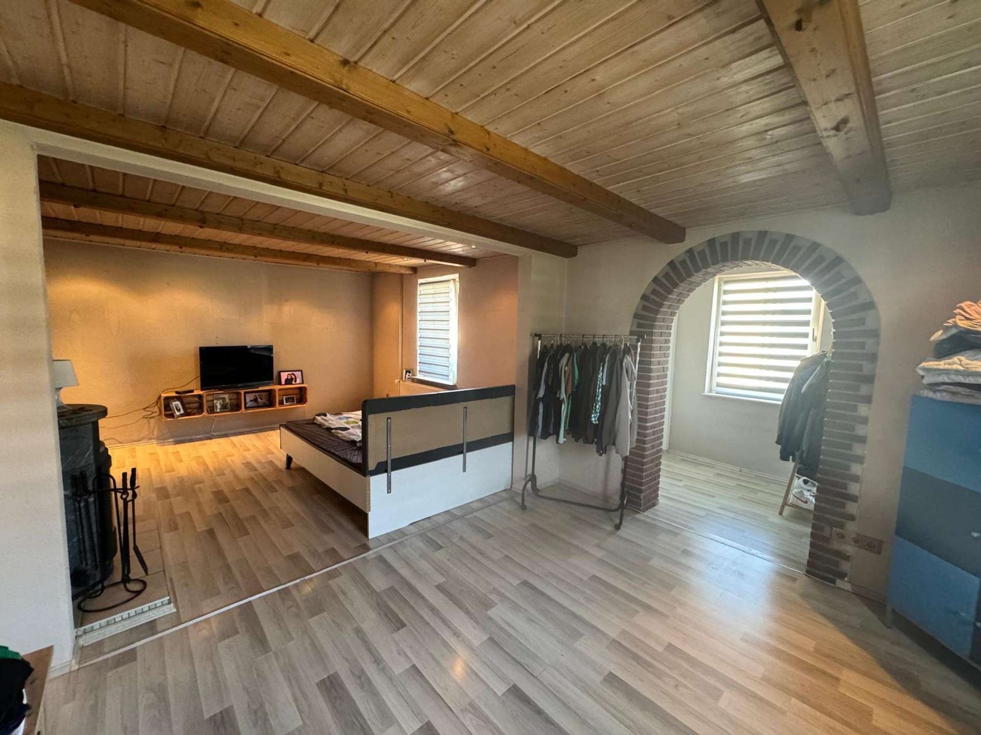 Immobilie in Extertal - Vielseitiges Wohnhaus mit Potenzial - Umbau zum 3-Familienhaus möglich - Bild 5