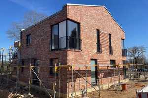 ** NEU - In Kürze zum Einzug bereit ! - Energieeffiziente 5-Zi.-Neubau-DHH auf großem Grundstück *** – Neukoppel 2, 23795 Segeberg (Kreis) – Vorschaubild 1